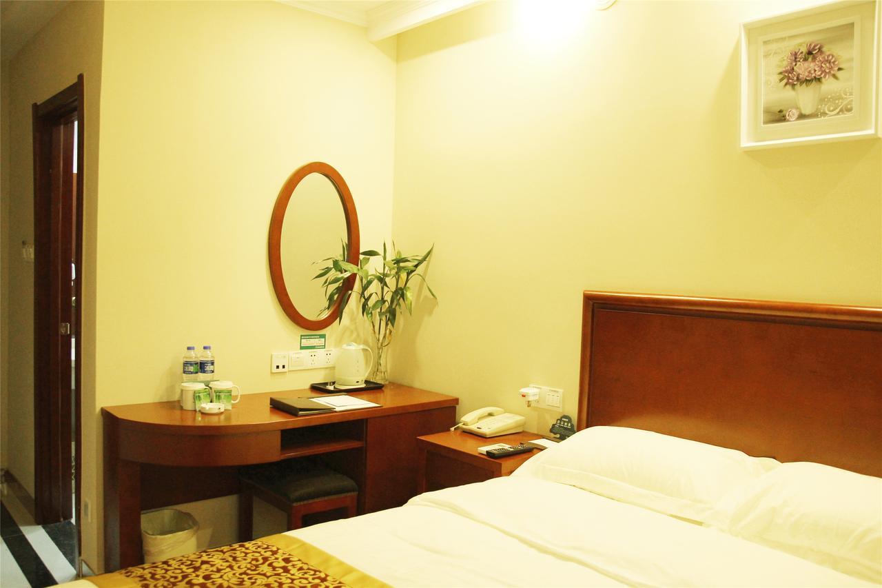 Green Tree Inn Tianjin Huanghe Road Hardware City Shop Bagian luar foto